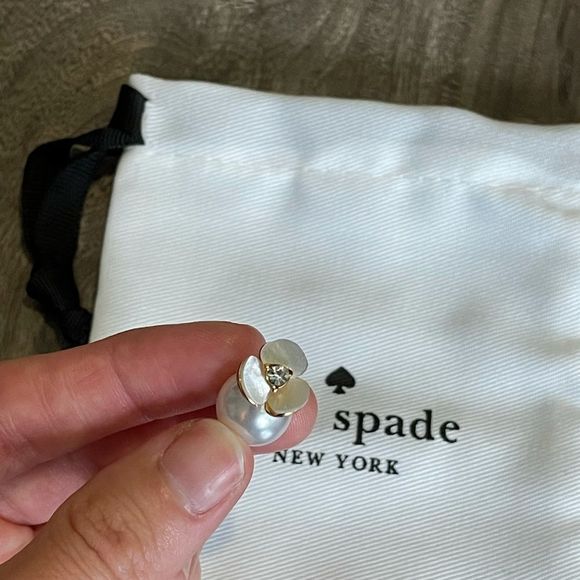 Kate Spade • Disco Pansy Earrings - Picture 8 of 10